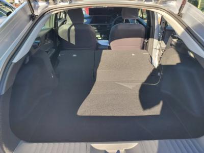 �v���E�X�@�V�����Îԁ@R5�N��5��ڂ���������ݼޡ������d�S�Ž��د�����޻޲ݡ1.8L�ݼ�݂�Ӱ���ŔR��͍X�ɗǂ��Ȃ�WLTC32.6km/L������́�������è�ݽ(ڰ�ް��ڰ�&�ٰ��C)��LEDͯ��ײā����AC�����ذ&�߯�����Ăق���߼�݂́�8�������پ��TV&�ޯ����&ETC22���~�����ں���۱ϯĕt��!