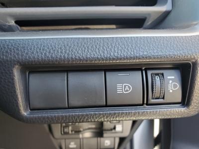 �v���E�X�@�V�����Îԁ@R5�N��5��ڂ���������ݼޡ������d�S�Ž��د�����޻޲ݡ1.8L�ݼ�݂�Ӱ���ŔR��͍X�ɗǂ��Ȃ�WLTC32.6km/L������́�������è�ݽ(ڰ�ް��ڰ�&�ٰ��C)��LEDͯ��ײā����AC�����ذ&�߯�����Ăق���߼�݂́�8�������پ��TV&�ޯ����&ETC22���~�����ں���۱ϯĕt��!