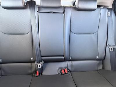 �v���E�X�@�V�����Îԁ@R5�N�o��5��ڡ������d�S�Ž��د�����޻޲ݡ�ŏ㋉��ڰ��Z�V��370���~�ɂ�2L�ݼ�ݓ��ڂ��R���WLTC28.6km/L������́�12.3�������پ��TV��360����ׁ�ETC��F��g�����ā������˰�������������[�d��T���è�ݽ(ڰ�ް��ڰ�&�ٰ��C)��LEDͯ��ײā����AC�����ذ&�߯�����ā�T���Ҳ�(�������ԋ@�\)�Ȃǂ��t���Ă��܂�!