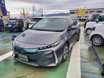 �v���E�X�@�V�����Îԁ@2�����׸޲�HV��EV���s����68.2km�EV�ō����x��135km/h�Ɋg�塔R���37.2km/L��O�ς�PHV��p������&ð��޻޲ݡ�����́�T���è�ݽ(ڰ�ް��ڰ��ڰ�ް�ٰ��)��LEDͯ��ײā��ñ�ݸ�&F���˰�����ϰķ�����ײ�޼���׽��15�����Ђق���߼�݂́���ذ���1���TV&�ޯ���ׁ�ETC�Ȃǂ𑕔�����s���Ȃ�13000km!