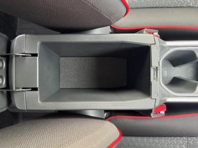 ���C�Y�@�V�����Îԁ@R3�N11����ϲŰ��ݼނ��ĤFF�޿�����قɂ͐V�^i-STOP�t1.2L�ݼ�݂𓋍ڡ�R���20.7km/L�Ɍ���!�㋉��ڰ��Z�ɂ́����ݼ�ٳ�ݶ��tLEDͯ��ײ�&̫�ށ�17�����Ё�ڰ�ް��ڰ�&ڰ�ް�ٰ�ށ����ذ&�߯�����������AC��F���˰���Ȃǂ̑���߼�݂́���ذ����پ��TV�������ި�߯�(�ޯ���ץ����ٽ���)��ETC�t��!