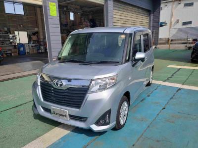 ���[�~�[�@�V�����Îԁ@1L�ݼ�݂ɱ����STOP��CVT�ŔR���4WD�ł�22.0km/L��������e�́��ϰı��ćU(��וtڰ�ް��ڰ���O��딭�i�h�~)����ܰ�ײ���ޱ�����ذ&�߯�����ā��d���i�[�ޱ�װ�ق���߼�݂́�9�������پ��TV�������ިP(�ޯ���ץ����ٽ���)��ETC�����ں�t���