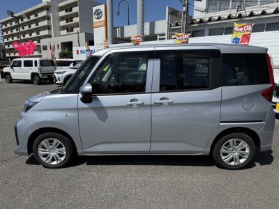 ���[�~�[�@�V�����Îԁ@R2�N9����ϲ��݂��Č���^�ɡ��������߰&���قȂǂ��ƭ��١1L�ݼ�݂ɱ����STOP��CVT�ŔR���16.8km/L������́��ϰı���(���s�ґΉ�ڰ�ް��ڰ����Ű�ݻ�)����ܰ�ײ���ޱ�����ذ&�߯��������ق���߼�݂́���ذ���1���TV�������ިP(�ޯ���ץ����ٽ���)�Ȃǂ��t���Ă��܂�!