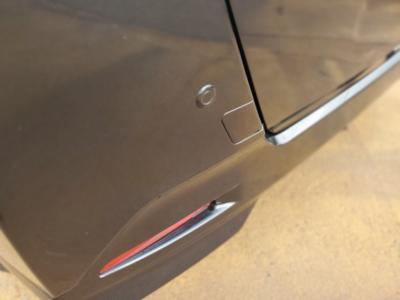 ���[�~�[�@�V�����Îԁ@�l�C�̗����ײ��ʲ�ܺ�ݡ1L�ݼ�݂ɱ����STOP��CVT�ŔR���24.6km/L������́��ϰı��ćU(��וtڰ�ް��ڰ���O��딭�i�h�~)����ܰ�ײ���ޱ�����ذ&�߯���������۰ٻݼ���ށ��d���i�[�Ӻ��ޱ�װ�ق���߼�݂́���̫��PKG(���ļ��˰�������ޯ�ð���)����ذ���1���TV��ETC�Ȃǡ