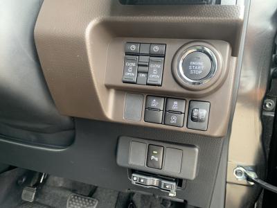 ���[�~�[�@�V�����Îԁ@�����STOP��CVT�ŔR���WLTC18.4km/L�R6�N12����ϲŰ��ݼނ��ā�9����ި���ڲ���ި��پ��TV&�ޯ���ׂ�W�����������ق����ϰı���(ڰ�ް��ڰ���O��딭�i�h�~���Ű�ݻ�)��������ܰ�ײ���ޱ��LEDͯ��ײā����ذ&�߯������������AC���߼�݂́������360����ׂȂǂ��t���Ă��܂��B
