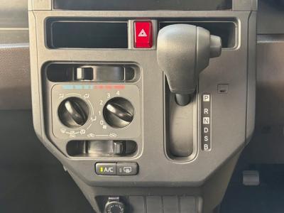 ���[�~�[�@�V�����Îԁ@R2�N9����ϲ��݂��Č���^�ɡ��������߰&���قȂǂ��ƭ��١1L�ݼ�݂ɱ����STOP��CVT�ŔR���WLTC18.4km/L������́��ϰı���(���s�ґΉ�ڰ�ް��ڰ����Ű�ݻ�)����ܰ�ײ���ޱ�����ذ&�߯��������ق���߼�݂́���ذ��ށ������ިP(�ޯ���ץ����ٽ���)�Ȃǂ��t���Ă��܂�!