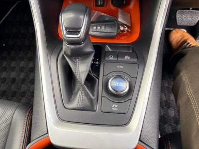 �q�`�u�S�@�V�����Îԁ@RAV4��ʲ��د�ޤ2.5L�ݼ�݂ƑO��2Ӱ���ŔR��WLTC20.6km/L������������p�����Ł���p����߰&����&�O���^�������ڰā�ڻް��ܰ���(��g������)�⁚T���è�ݽ(ڰ�ް�ٰ��)��LEDͯ��ײā����ذ&�߯�����ā����AC��10.5�������پ��TV���ޯ���ׁ������˰����ETC�ق���߼�݂́����ٰ́���ܰ�ޯ��ޱ���޼��ٲ�Ű�װ�t���