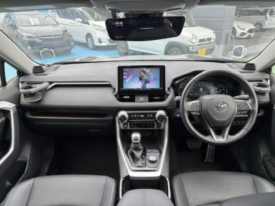 �q�`�u�S�@�V�����Îԁ@RAV4����ʲ��د�ނ�2.5L�ݼ�݂ƑO��2Ӱ���ŔR��WLTC20.6km/L��㋉��ڰ�ނŁ�������è�ݽ(ڰ�ް�ٰ��)��LEDͯ��ײā�ڻް��ܰ���(��g������)���ر�ݽ�Ű�����ذ��18�����Ё��ñ�ݸ�˰������ܰ�ޯ��ޱ���ޯ���ׂق���߼�݂́���ٰ́����߲�9�������پ��TV&�޼����װ&���ں��ETC�t��!