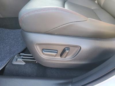 �q�`�u�S�@�V�����Îԁ@R4�N10����ϲ��݂�Z��ڰ��(563.3���~)�����ɡPHV��p��F����߰��LED�޲ײĂō��ʉ����ꂽ����̪����ő�306�n�͂�EV������95km��R��WLTC22.2km/L���10.5�������پ��TV��360����ׁ�ڻް��ܰ���(��g����t)���޼����װ��19��Ё�˰���t�v�݁���ܰ�ޯ��ޱ��T���èS(ڰ�ް�ٰ��)��LEDͯ��ײā�ETC����߼�݂́���ٰ̕t!