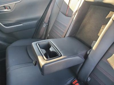 �q�`�u�S�@�V�����Îԁ@R4�N10����ϲ��݂�Z��ڰ��(563.3���~)�����ɡPHV��p��F����߰��LED�޲ײĂō��ʉ����ꂽ����̪����ő�306�n�͂�EV������95km��R��WLTC22.2km/L���10.5�������پ��TV��360����ׁ�ڻް��ܰ���(��g����t)���޼����װ��19��Ё�˰���t�v�݁���ܰ�ޯ��ޱ��T���èS(ڰ�ް�ٰ��)��LEDͯ��ײā�ETC����߼�݂́���ٰ̕t!