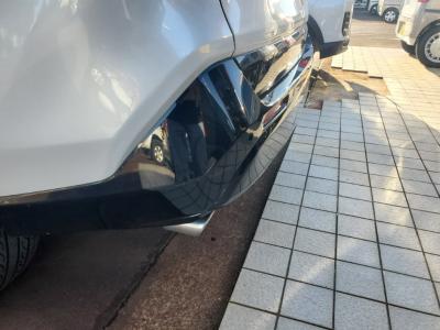 �q�`�u�S�@�V�����Îԁ@R4�N10����ϲ��݂�Z��ڰ��(563.3���~)�����ɡPHV��p��F����߰��LED�޲ײĂō��ʉ����ꂽ����̪����ő�306�n�͂�EV������95km��R��WLTC22.2km/L���10.5�������پ��TV��360����ׁ�ڻް��ܰ���(��g����t)���޼����װ��19��Ё�˰���t�v�݁���ܰ�ޯ��ޱ��T���èS(ڰ�ް�ٰ��)��LEDͯ��ײā�ETC����߼�݂́���ٰ̕t!