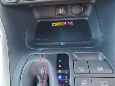 �q�`�u�S�@�V�����Îԁ@R4�N10����ϲ��݂�Z��ڰ��(563.3���~)�����ɡPHV��p��F����߰��LED�޲ײĂō��ʉ����ꂽ����̪����ő�306�n�͂�EV������95km��R��WLTC22.2km/L���10.5�������پ��TV��360����ׁ�ڻް��ܰ���(��g����t)���޼����װ��19��Ё�˰���t�v�݁���ܰ�ޯ��ޱ��T���èS(ڰ�ް�ٰ��)��LEDͯ��ײā�ETC����߼�݂́���ٰ̕t!