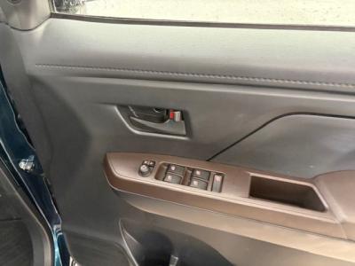 �^���N�@�V�����Îԁ@�l�C�̗����ײ��ʲ�ܺ�ݡ1L�ݼ�݂ɱ����STOP��CVT�ŔR���24.6km/L������́��ϰı��ćV(ڰ�ް��ڰ�����Hi�ްѥ��Ű�ݻ�)����ܰ�ײ���ޱ�����ذ&�߯���������۰ٻݼ���ށ��d���i�[�Ӻ��ޱ�װ�ق���߼�݂́���ذ����پ��TV�������ިP(�ޯ���ץ�ñ�ݸ��Ӻ�)����̫��PKG(���ļ��˰�������ޯ�ð���)��ETC�t���