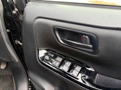 ���H�N�V�[�@�V�����Îԁ@H29�N7����ϲŰ��ݼނŊO�ς�ύX������^�ɡ�����STOP��CVT�ŔR��16.0km/L��l�C�̴�۽��ق�ZS�Ł�������ܰ�ײ���ޱ��LEDͯ��ײ�&̫�ށ�16��Ё�������è�ݽ(ڰ�ް��ڰ�)���ٰ��C�����ذ&�߯�����Ăق���߼�݂́�10�������پ��TV���ޯ���ׁ���Ű�ݻ���ETC�t���