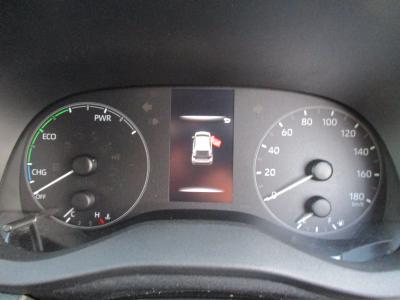 �����X�@�V�����Îԁ@ʲ��د�����ق�1.5L�ݼ�݂�Ӱ����CVT�𓋍ڤ�R���WLTC30.2km/L������́�������è�ݽ(ڰ�ް��ڰ��ڰ�ް�ٰ��C)�����ذ&�߯�����ā����AC��S-VSC������h�~���ި���ڲUSB���ި��ق���߼�݂́���ذ��ށ��ޯ���ׁ����Ĳ�ETC�t��!