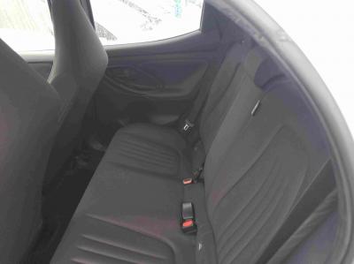 �����X�@�V�����Îԁ@ʲ��د�����ق�1.5L�ݼ�݂�Ӱ����CVT�𓋍ڤ�R���WLTC30.2km/L������́�������è�ݽ(ڰ�ް��ڰ��ڰ�ް�ٰ��C)�����ذ&�߯�����ā����AC��S-VSC������h�~���ި���ڲUSB���ި��ق���߼�݂́���ذ��ށ��ޯ���ׁ����Ĳ�ETC�t��!