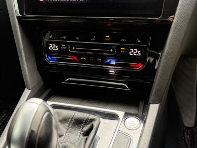 �A���e�I���V���[�e�B���O�u���[�N�@�V�����Îԁ@���{�ł�R3�N7������3�N�Ԃ����̔����ꂽ�󏭂ȼ��èݸ���ڰ����߰¶��̂悤��ܲ��&۰�̱��گ��ނ��޻޲݂�2L���޴ݼ��&7��AT���ڂ�4WD��V��732.9���~�̏㋉���قŁ�9.2�������پ��TV&360����ׁ���ڻް��ܰ���&˰����ڰ�ް�ٰ�ށ�LEDͯ��ײā�20�����Ё���ܰ�ޯ��ޱ��ETC�ق���߼�݂́���ٰ̕t��!