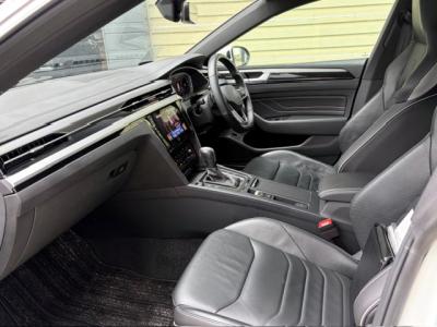 �A���e�I���V���[�e�B���O�u���[�N�@�V�����Îԁ@���{�ł�R3�N7������3�N�Ԃ����̔����ꂽ�󏭂ȼ��èݸ���ڰ����߰¶��̂悤��ܲ��&۰�̱��گ��ނ��޻޲݂�2L���޴ݼ��&7��AT���ڂ�4WD��V��732.9���~�̏㋉���قŁ�9.2�������پ��TV&360����ׁ���ڻް��ܰ���&˰����ڰ�ް�ٰ�ށ�LEDͯ��ײā�20�����Ё���ܰ�ޯ��ޱ��ETC�ق���߼�݂́���ٰ̕t��!