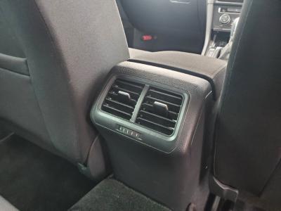 �S���t�@�V�����Îԁ@R3�N4���܂Ŕ̔�����Ă���7��ں��̡1.2L���޴ݼ�݂�7��AT�𓋍ڡ���ʎd�l�ԂŁ��޼���Ұ���׽����8�������پ��TV&�ޯ���ׁ�LEDͯ��ײā�17�����ЂȂǂ��t���ق������ذ&�߯�����ā�ڰ�ް��ڰ���ڰ�ް�ٰ��C�Ȃǂ𑕔��