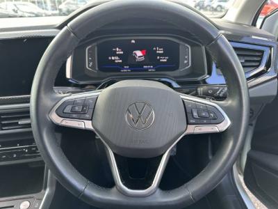 �|���@�V�����Îԁ@R4�N6����ϲ��݂őO���޻޲݂�ύX�����s���قɡ�����STOP�t1.0���޴ݼ�݂�����ټ�ĕt7��DSG���ςŔR���WLTC17.1km/L�B�����́�LEDͯ��ײā�ڰ�ް��ڰ���15�����Ё��ޯ���ׁ����AC��ETC�ق���߼�݂́�9.2�����ށ����ذ&�߯�����ĂȂǂ��t���Ă��܂�!