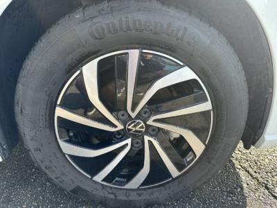 �|���@�V�����Îԁ@R4�N6����ϲ��݂őO���޻޲݂�ύX�����s���قɡ�����STOP�t1.0���޴ݼ�݂�����ټ�ĕt7��DSG���ςŔR���WLTC17.1km/L�B�����́�LEDͯ��ײā�ڰ�ް��ڰ���15�����Ё��ޯ���ׁ����AC��ETC�ق���߼�݂́�9.2�����ށ����ذ&�߯�����ĂȂǂ��t���Ă��܂�!